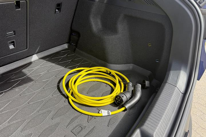 Blå VW ID.4 fra 2024