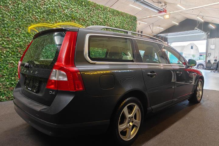 undefined Volvo V70 fra 2013
