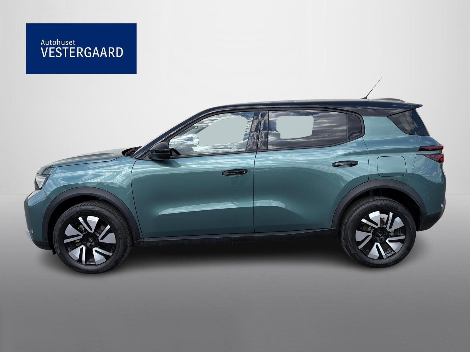 Grøn Opel Frontera fra 2025