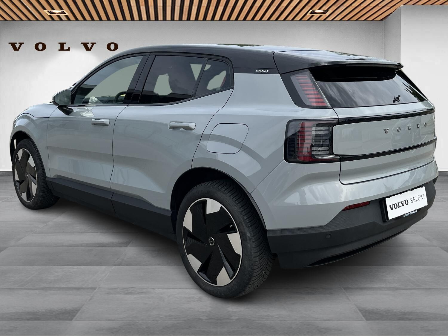 Grå Volvo EX30 fra 2024