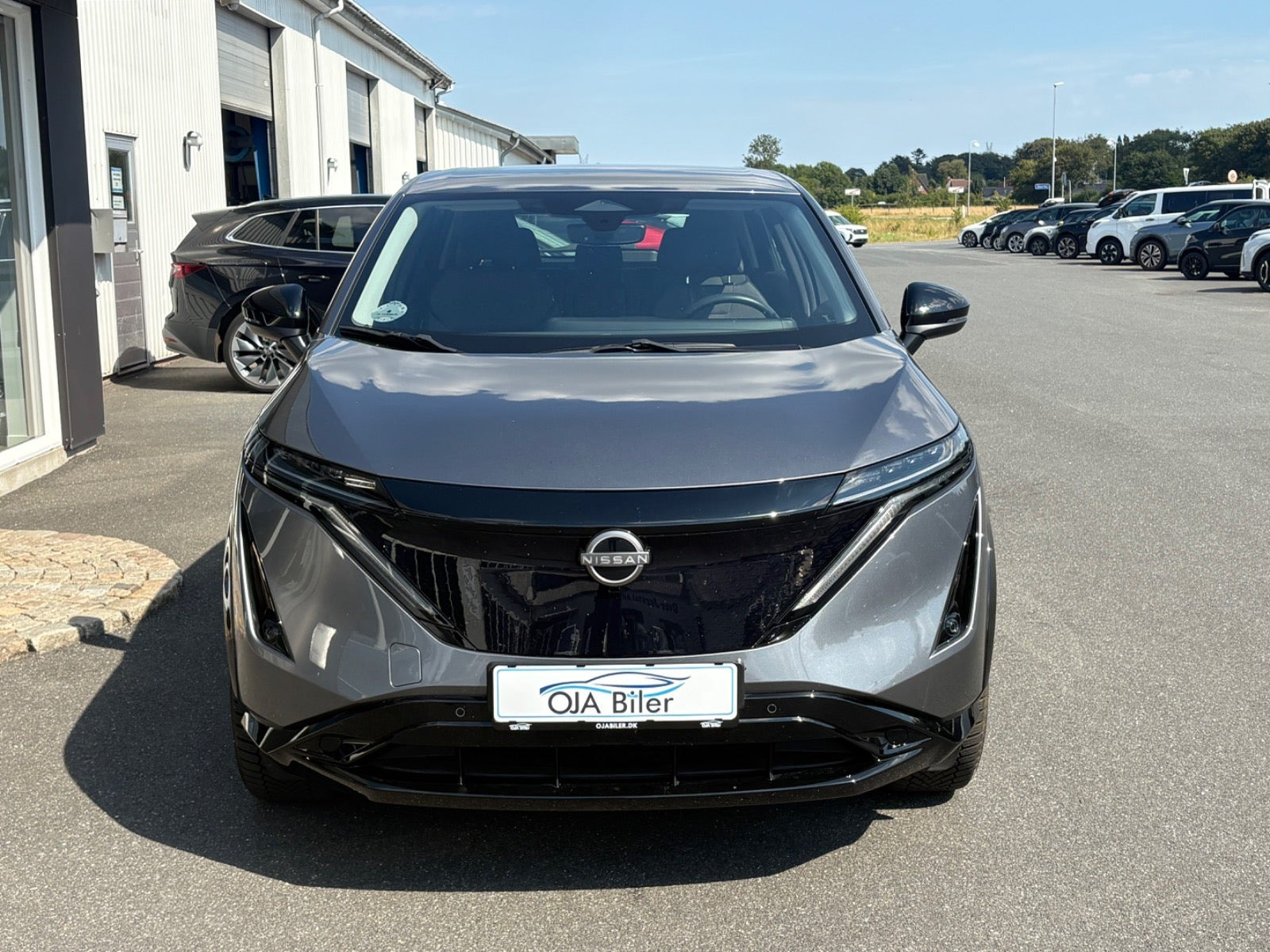 Sølv Nissan Ariya fra 2025