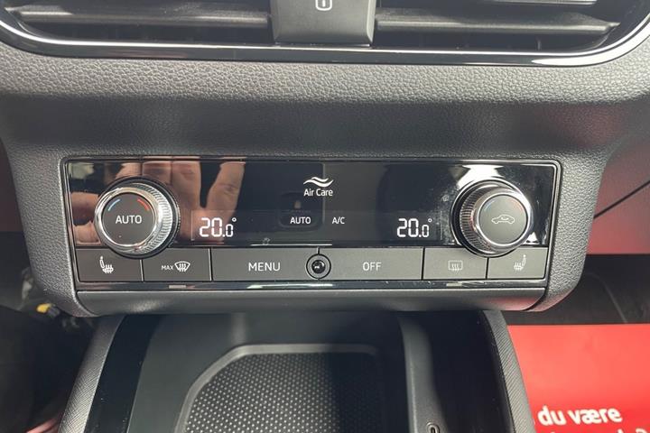 Blå Skoda Scala fra 2022