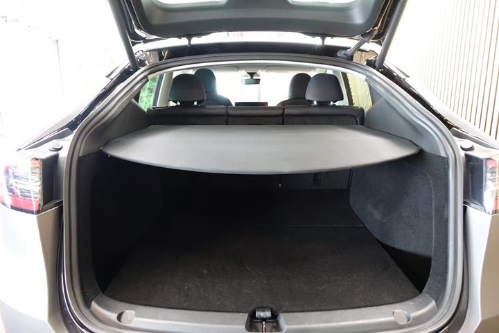 Sort Tesla Model Y fra 2022