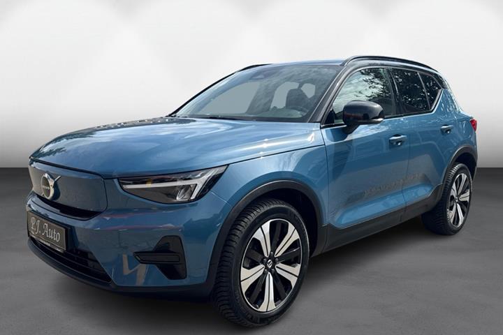 Blå Volvo XC40 fra 2023