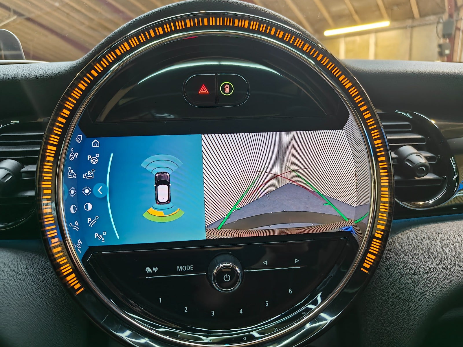 Sort Mini Cooper SE fra 2023
