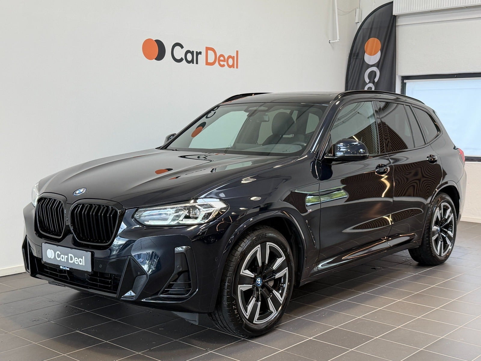 BMW iX3 Charged M-Sport