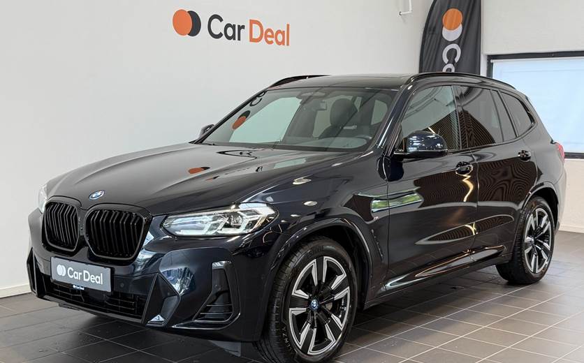 BMW iX3 Charged M-Sport