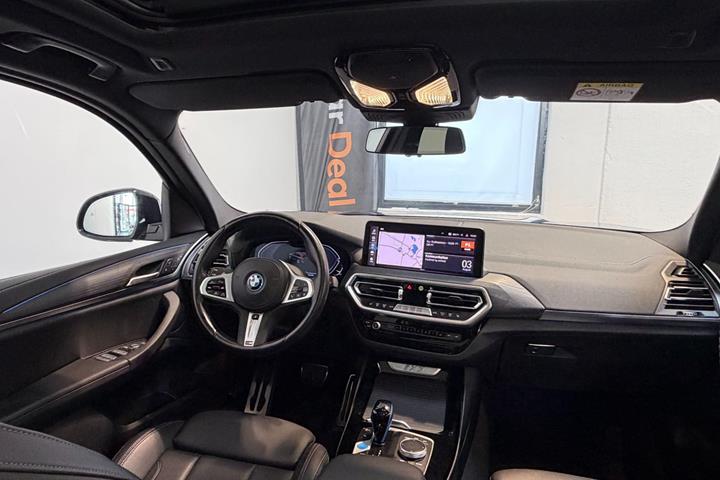 Sort BMW iX3 fra 2023