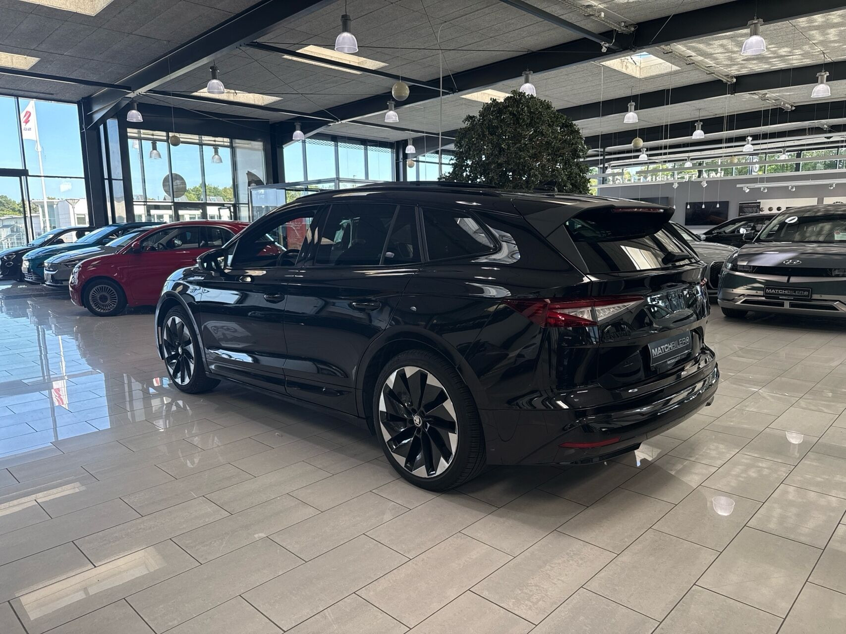 Sort Skoda Enyaq fra 2023