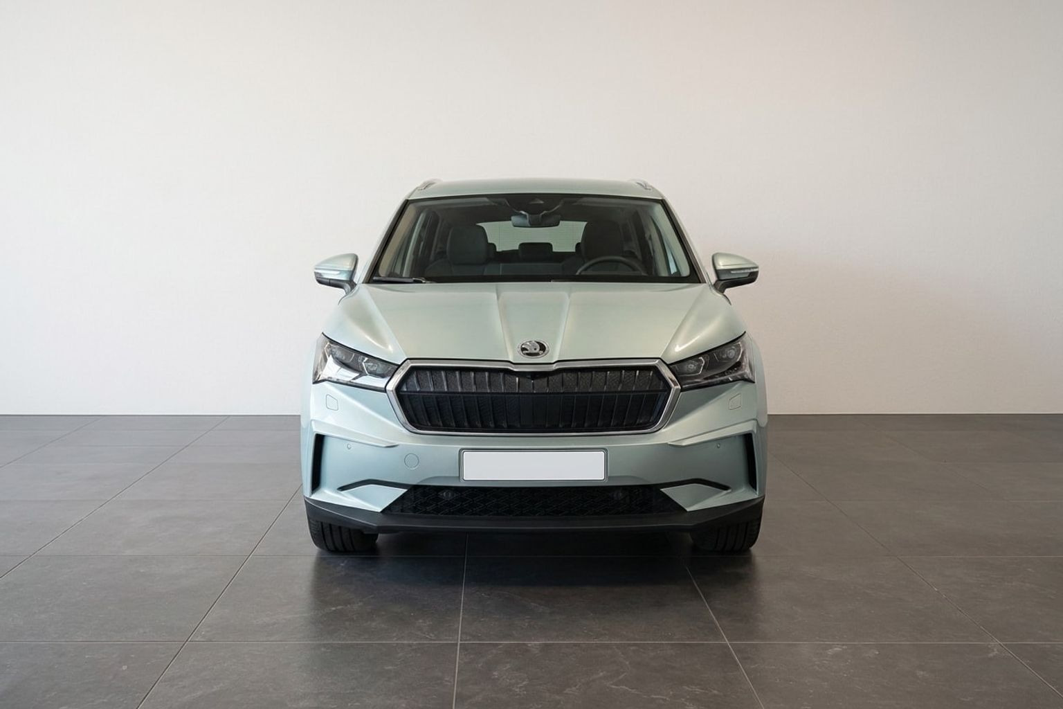 Sølv Skoda Enyaq fra 2021