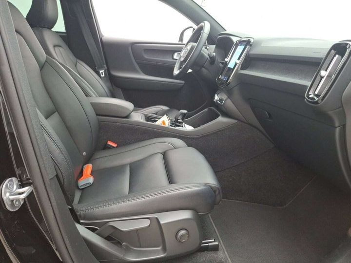 Sort Volvo C40 fra 2023
