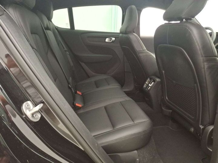 Sort Volvo C40 fra 2023