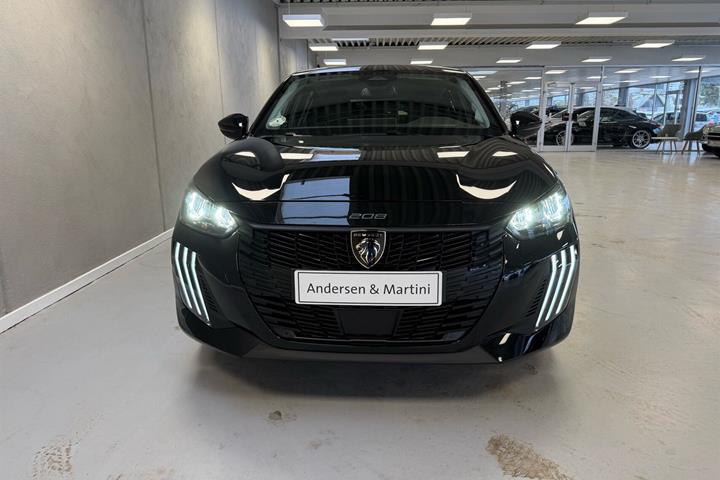 Sort Peugeot e-208 fra 2026