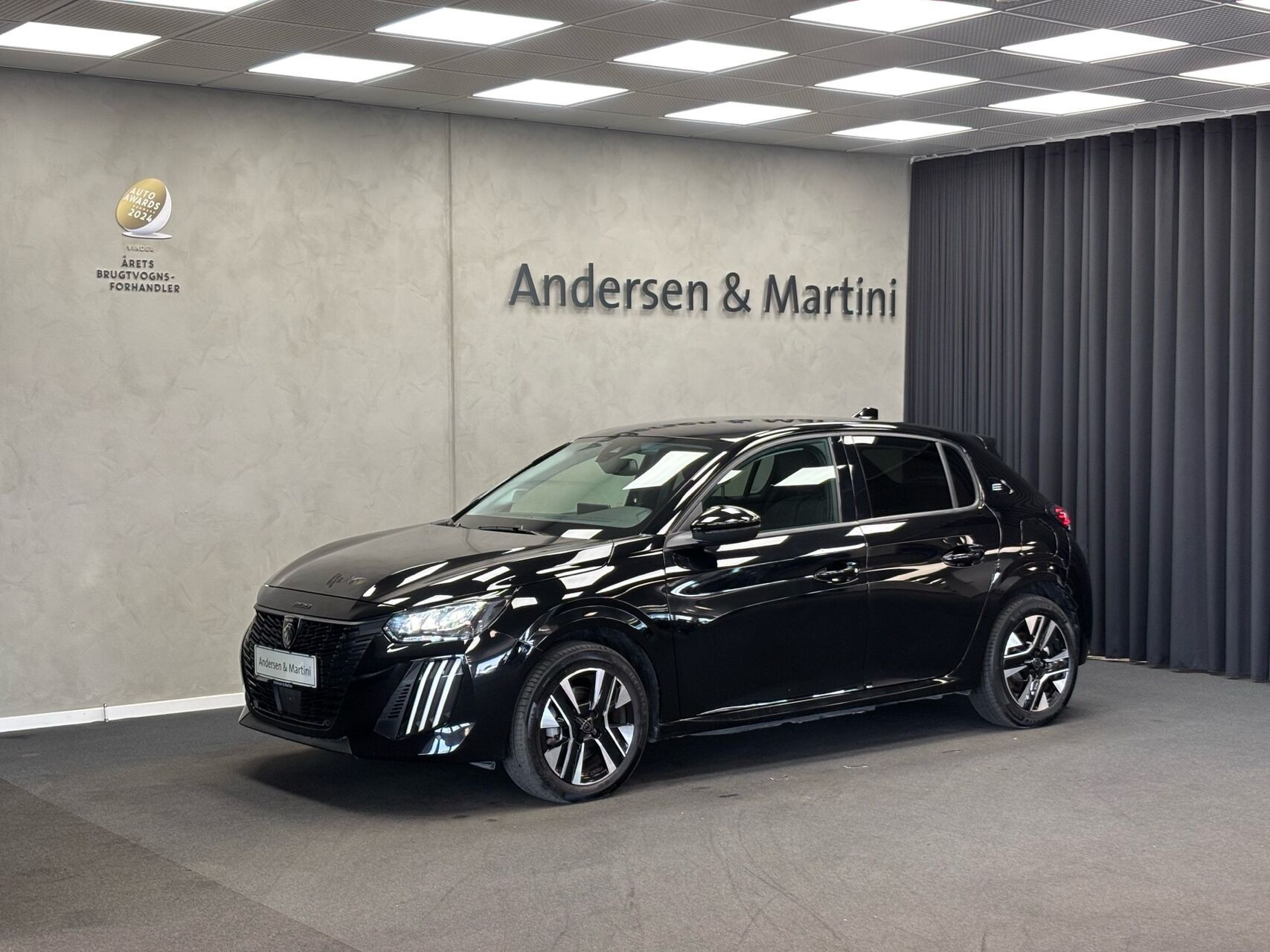 Peugeot e-208 EL Allure 156HK 5d Aut.