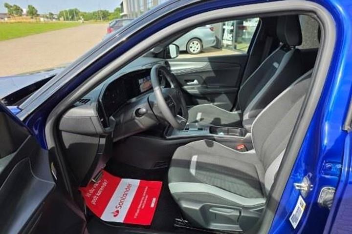 Sort Opel Mokka-e fra 2025