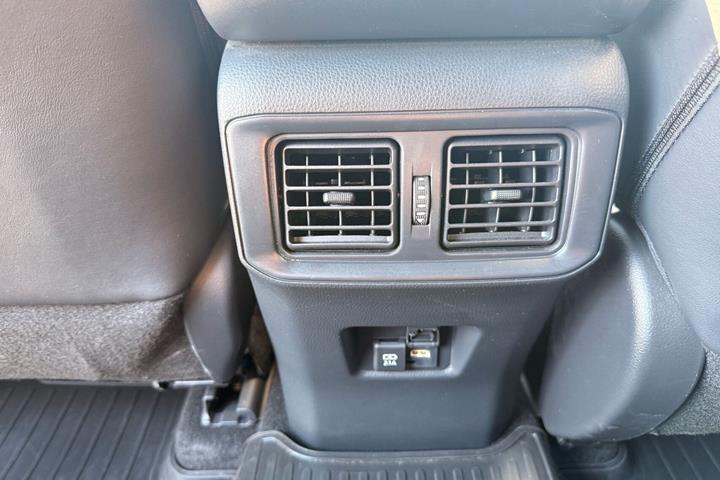 Blå Toyota RAV4 Plug-in fra 2021