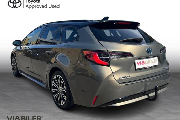 Bronze Toyota Corolla fra 2021