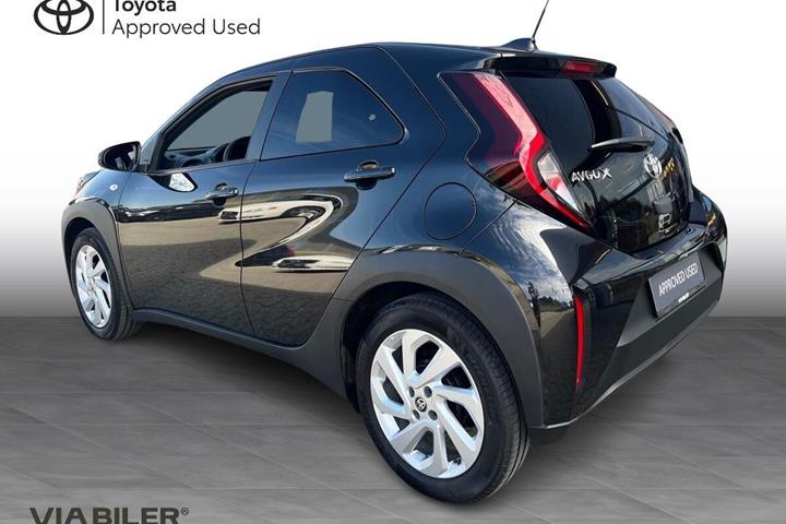 Sort Toyota Aygo X fra 2025