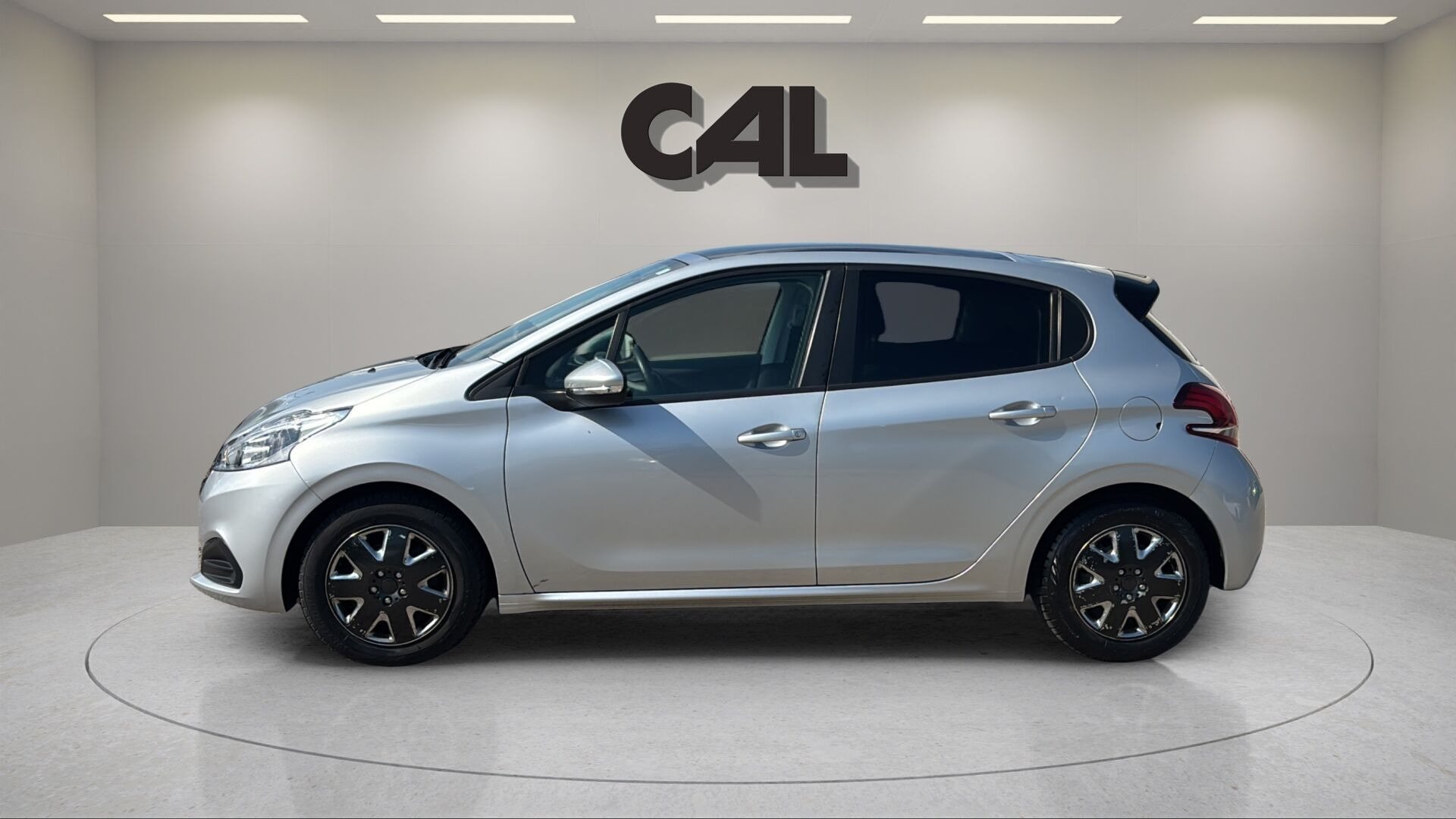 Grå Peugeot 208 fra 2016