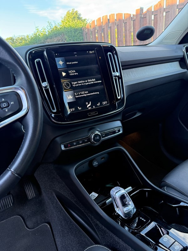 undefined Volvo XC40 fra 2021
