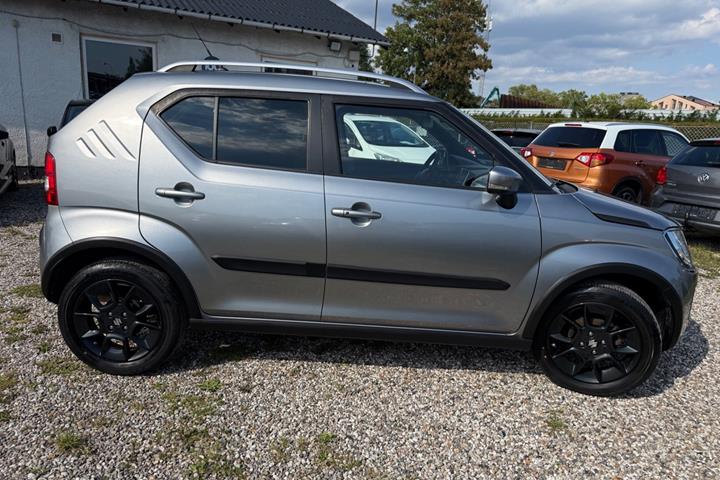 Grå Suzuki Ignis fra 2020