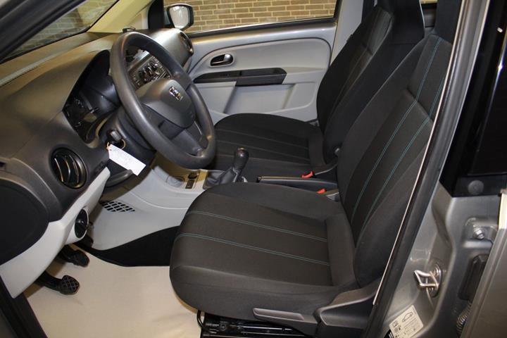 Grå Seat Mii fra 2017