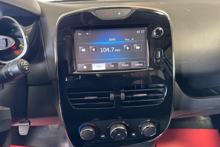 undefined Renault Clio IV fra 2014