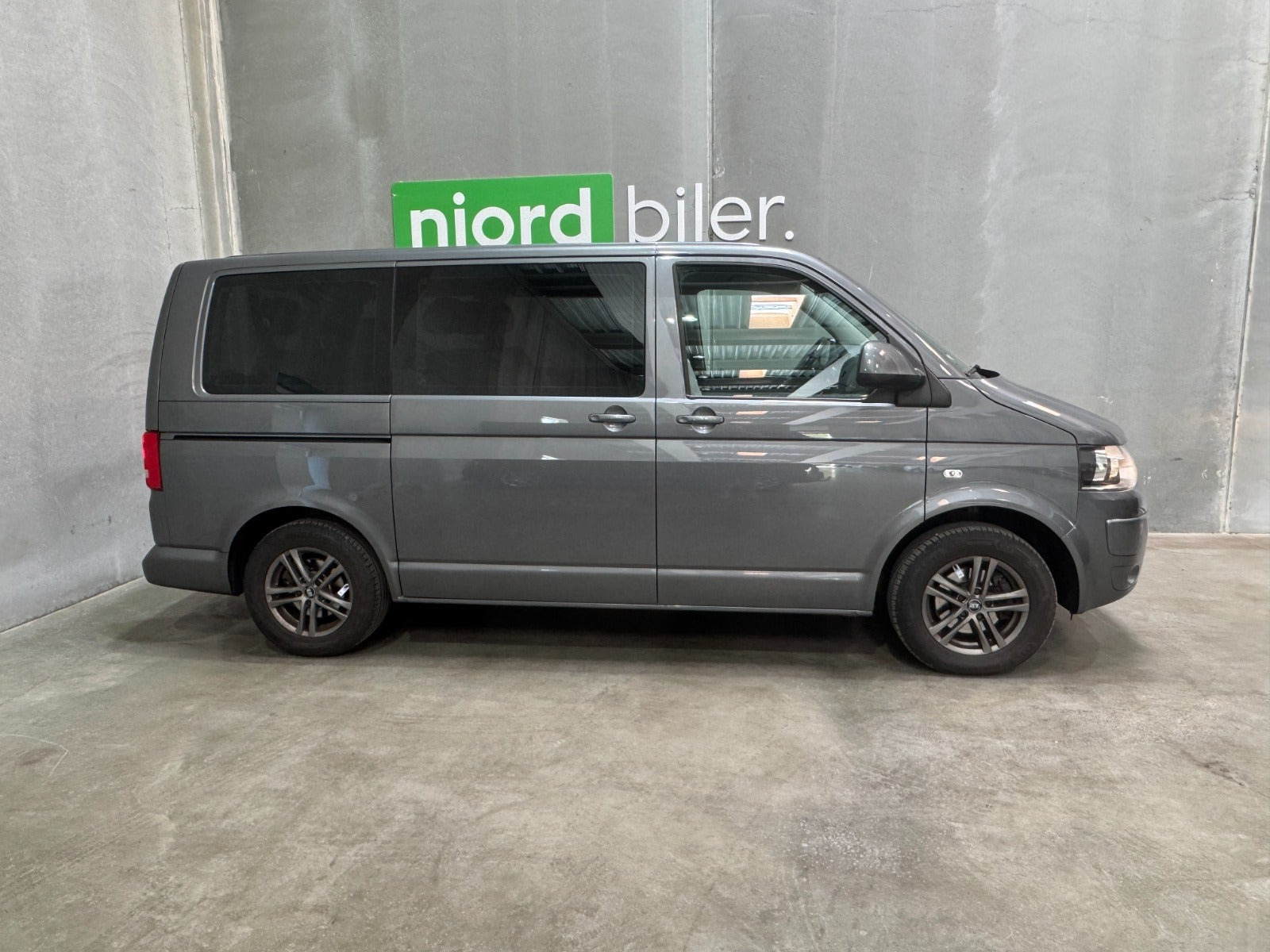 undefined VW Caravelle fra 2013