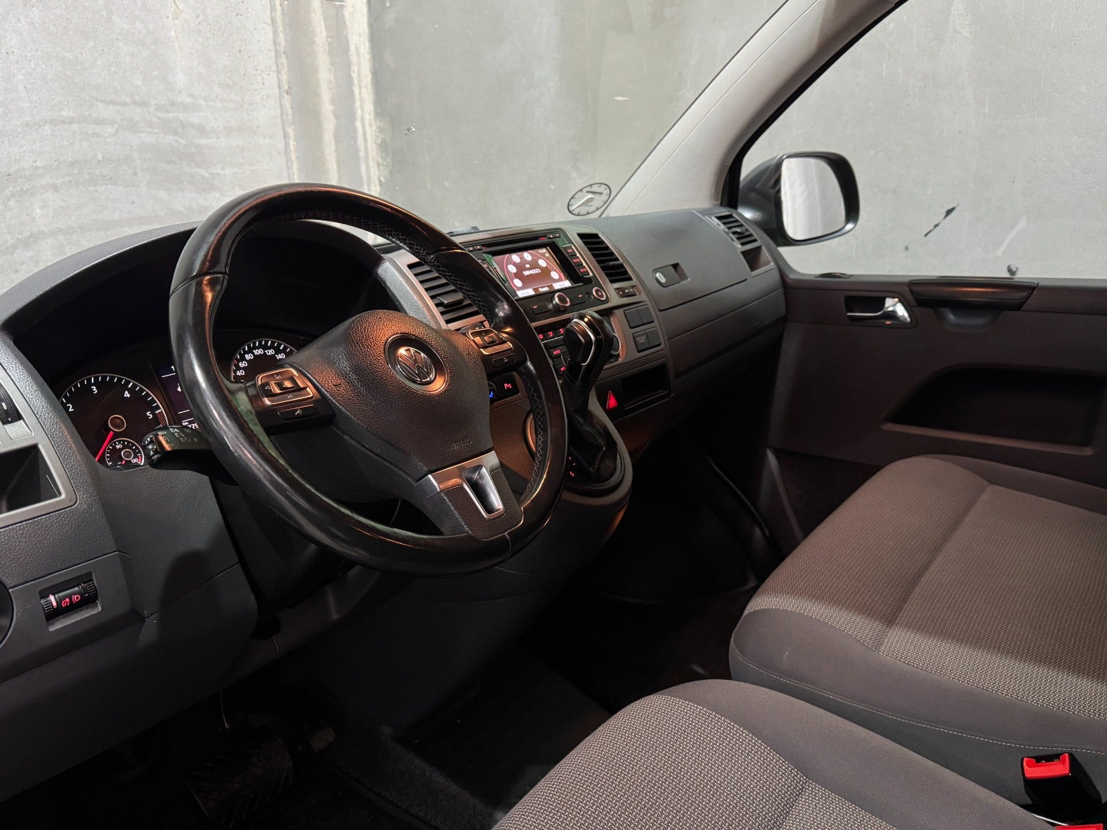 undefined VW Caravelle fra 2013