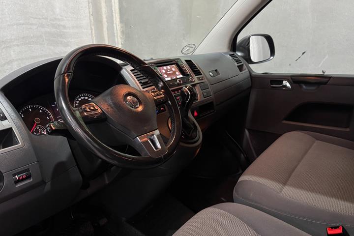 undefined VW Caravelle fra 2013