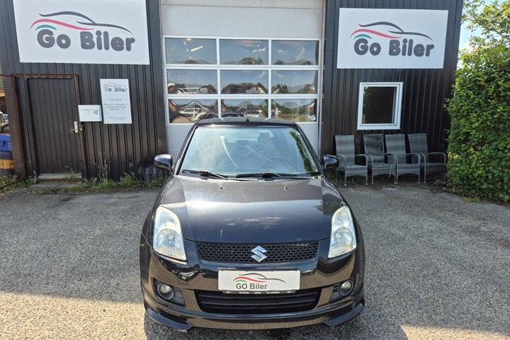 Grøn Suzuki Swift fra 2008