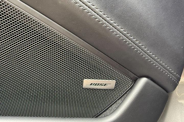 Grå Porsche 911 Carrera 4 GTS fra 2022
