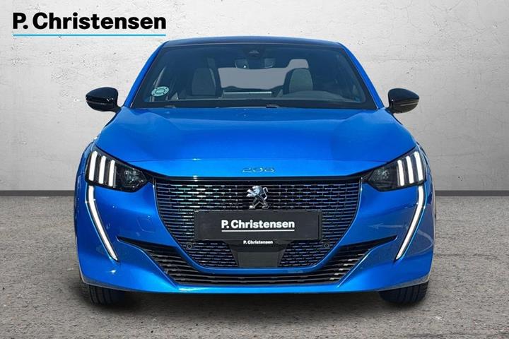 Blå Peugeot e-208 fra 2020