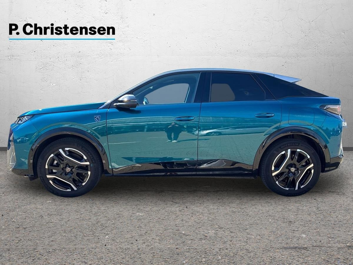 Blå Peugeot e-3008 fra 2025