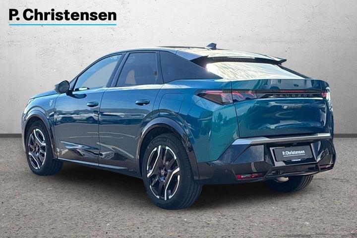 Blå Peugeot e-3008 fra 2025