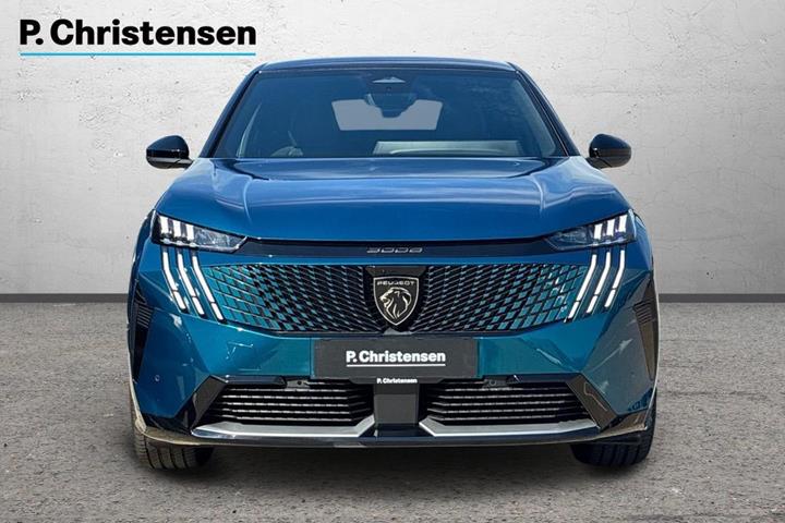 Blå Peugeot e-3008 fra 2025