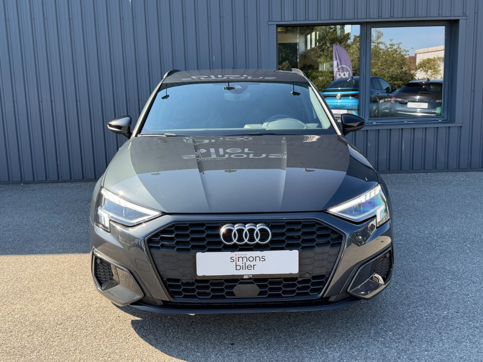 Grå Audi A3 fra 2021