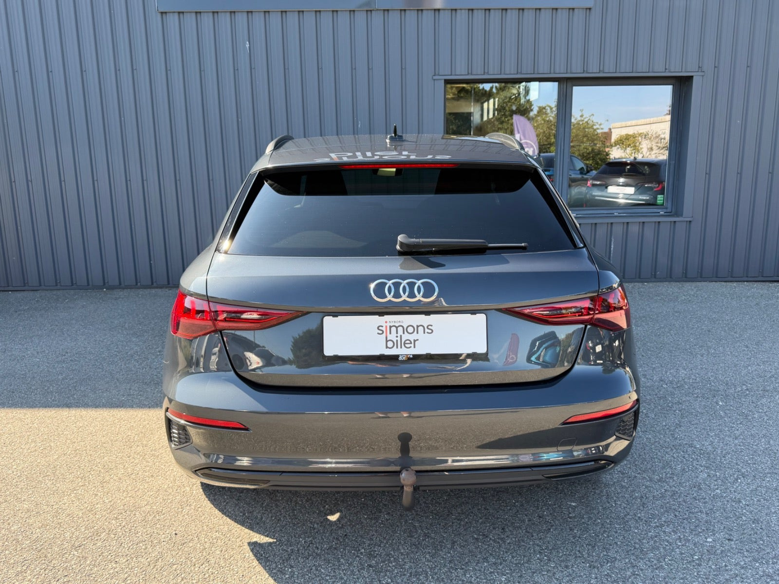 Grå Audi A3 fra 2021