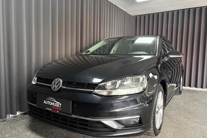 Sort VW Golf VII fra 2019