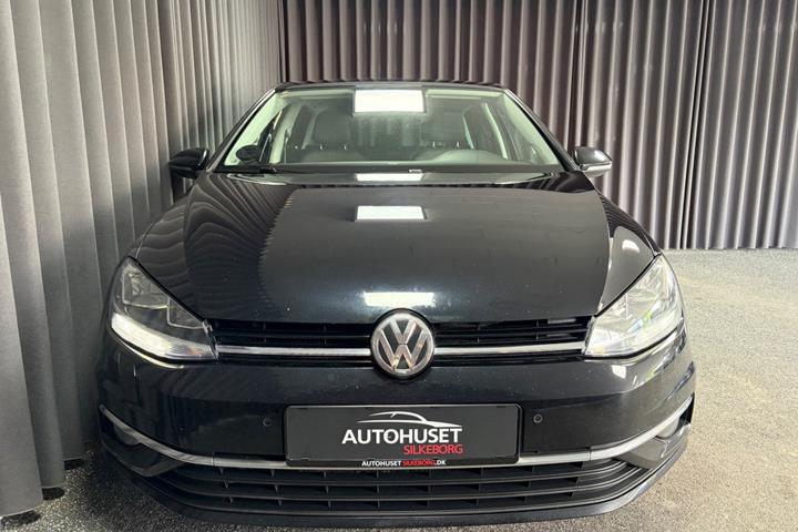 Sort VW Golf VII fra 2019