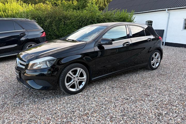undefined Mercedes A180 fra 2014
