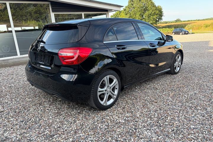 undefined Mercedes A180 fra 2014