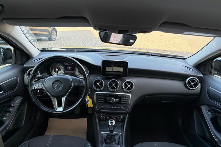 undefined Mercedes A180 fra 2014