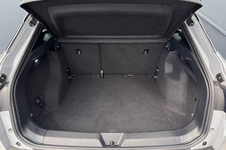 Grå VW ID.4 fra 2023