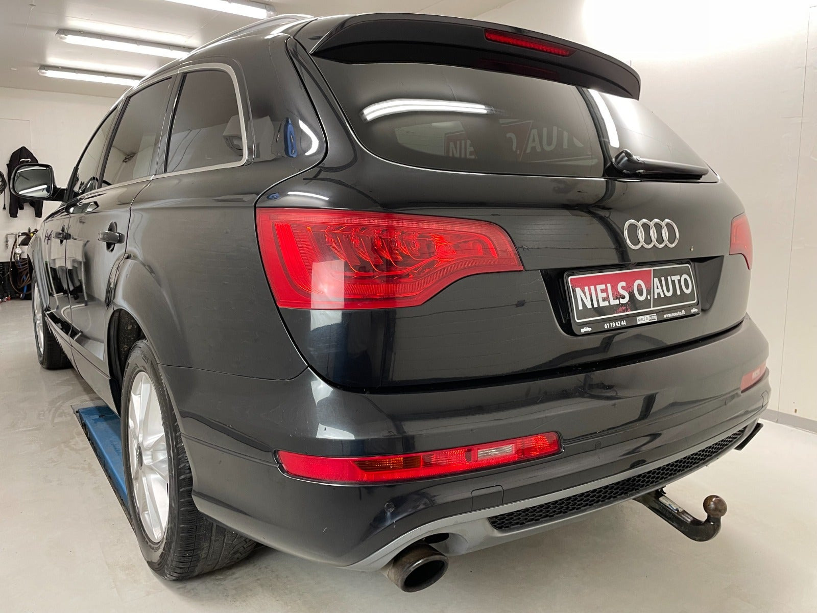 Sort Audi Q7 fra 2007