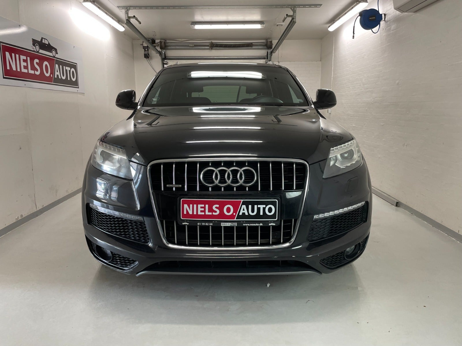 Sort Audi Q7 fra 2007