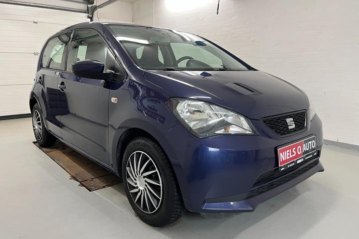 Blå Seat Mii fra 2016