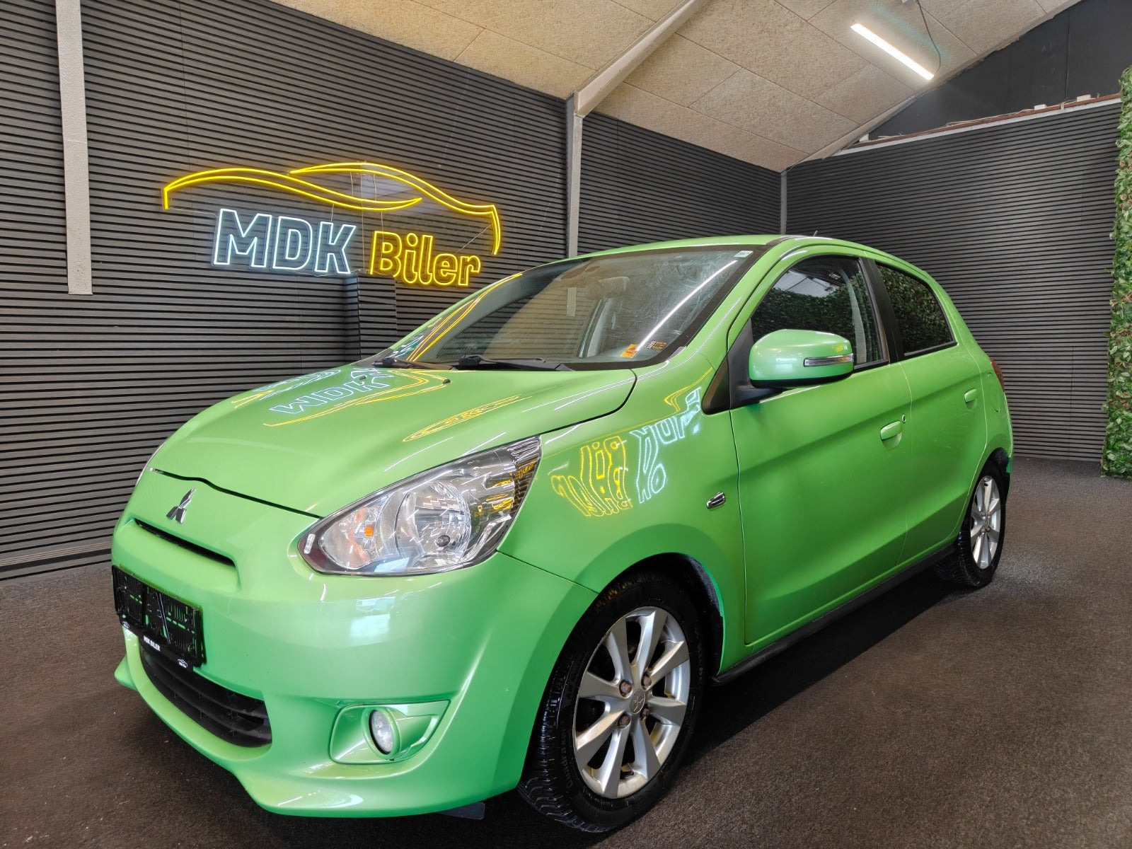 undefined Mitsubishi Space Star fra 2015
