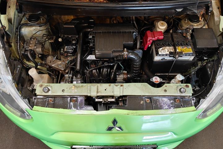 undefined Mitsubishi Space Star fra 2015