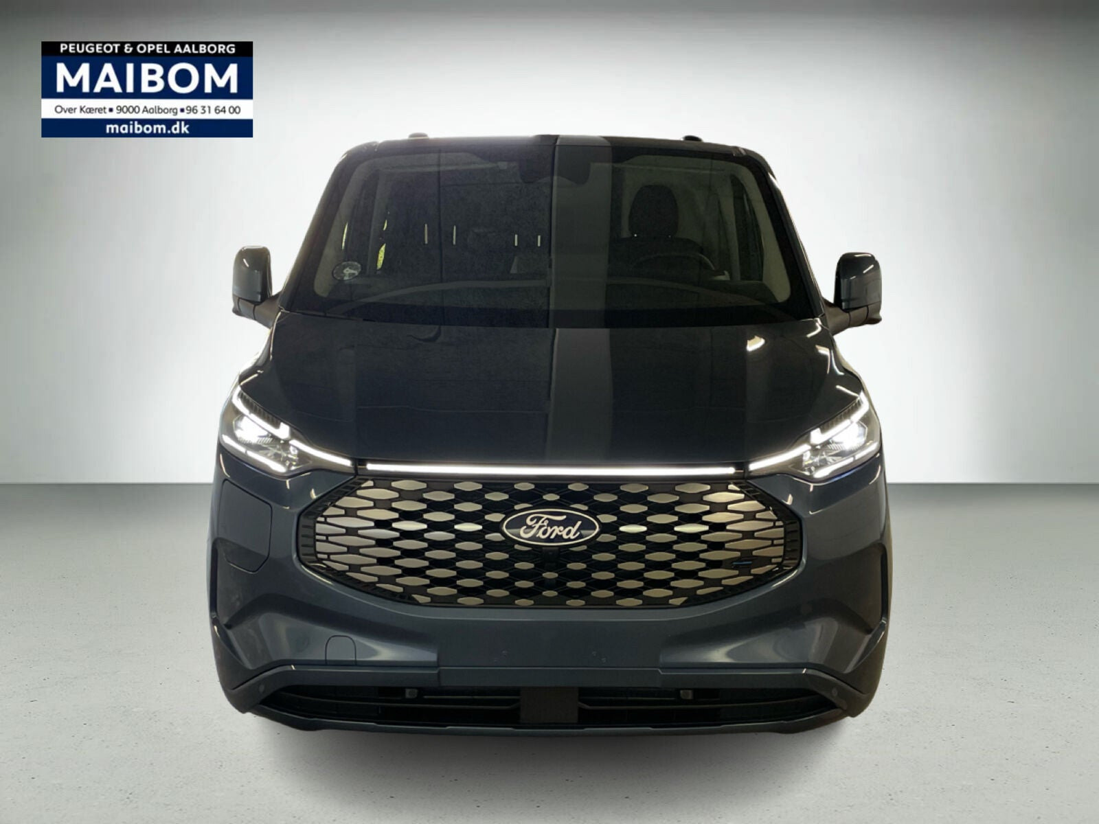 Blå Ford E-Transit Custom 320 L1 fra 2026